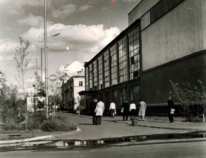 5 НОЯБРЯ 2025 ГОДА ИСПОЛНЯЕТСЯ 48 ЛЕТ СО ДНЯ ОТКРЫТИЯ ДВОРЦА СПОРТА