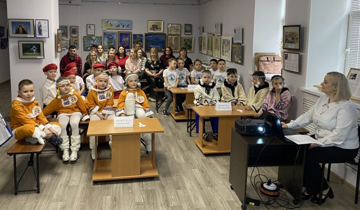 ИНТЕЛЛЕКТУАЛЬНЫЙ ПОЕДИНОК «ПО ЛАБИРИНТАМ КРАЕВЕДЕНИЯ»